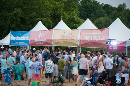 Boatyard Bands in the Sand 2018 boardwalk crowd